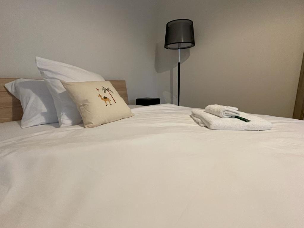 Domaine De Mont-Renaud Hotel Boncourt Ngoại thất bức ảnh